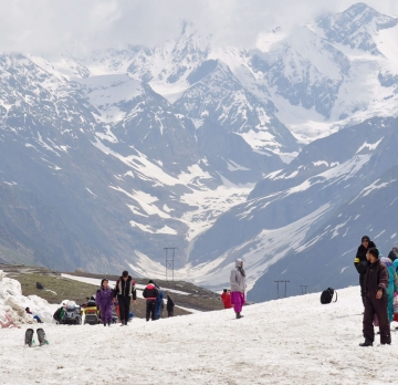 Himachal Enchanting with Taj Tour 