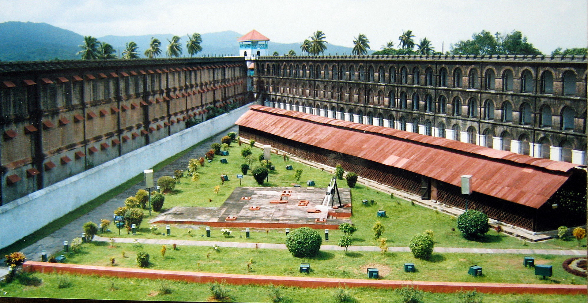 central-jail.jpg